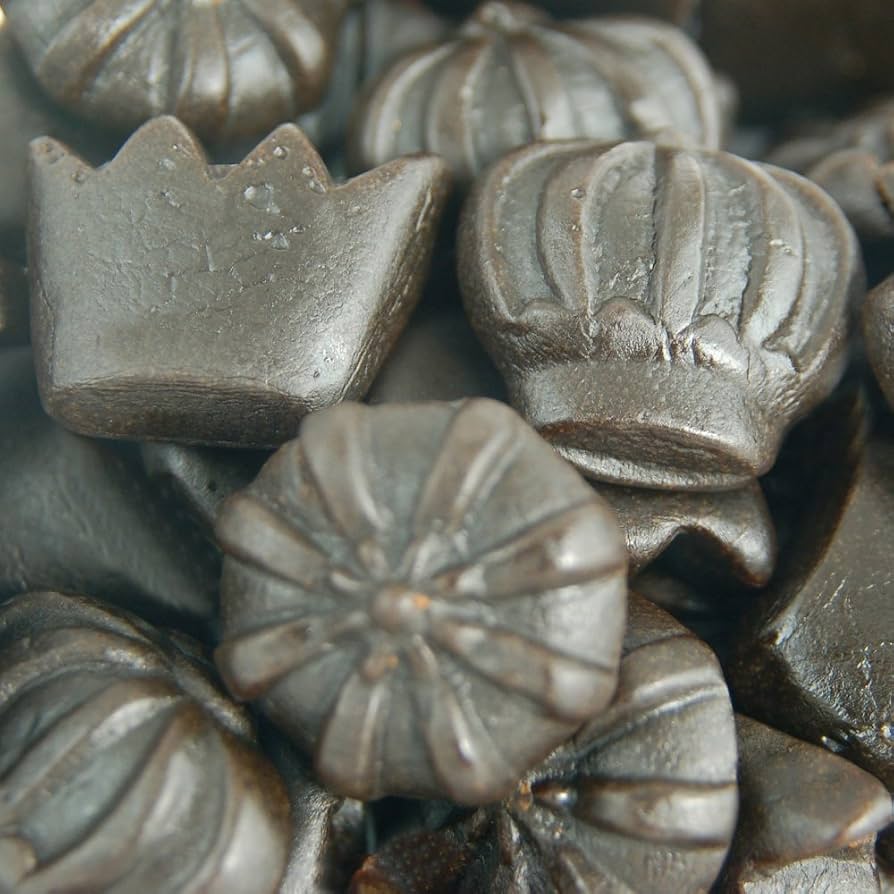 LIQUORICE ROYAL TREATS