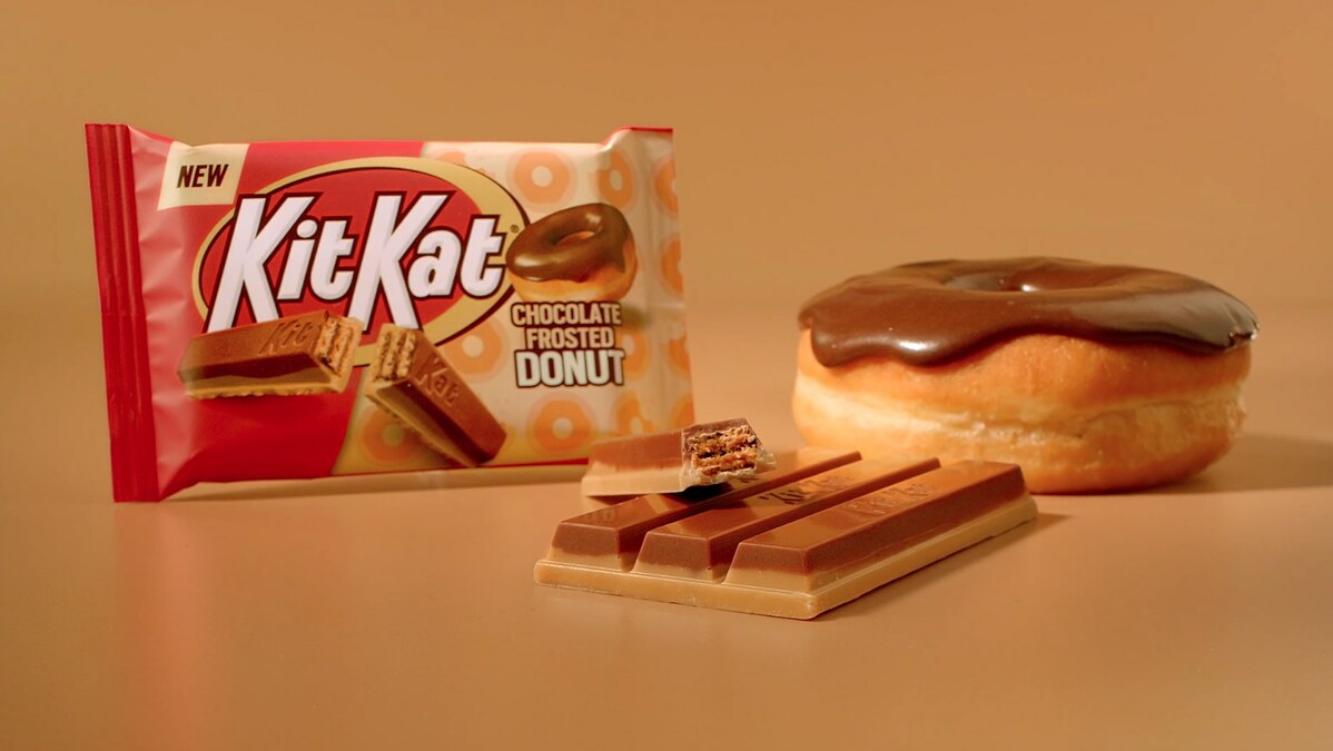 KIT KAT CHOCOLATE FROSTED DONUT