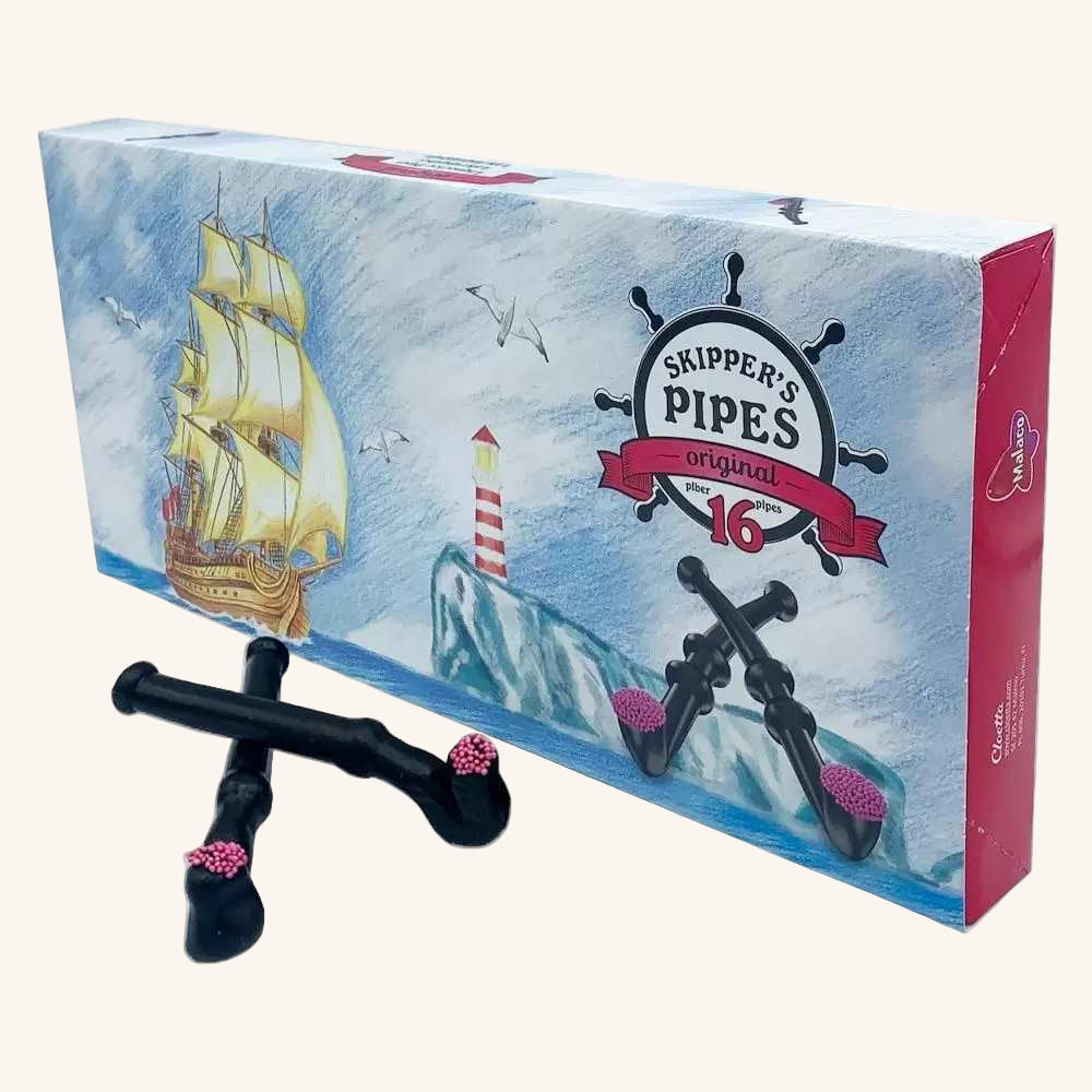 Box of Skipper's Pipes with illustrations of a ship and lighthouse on a white background