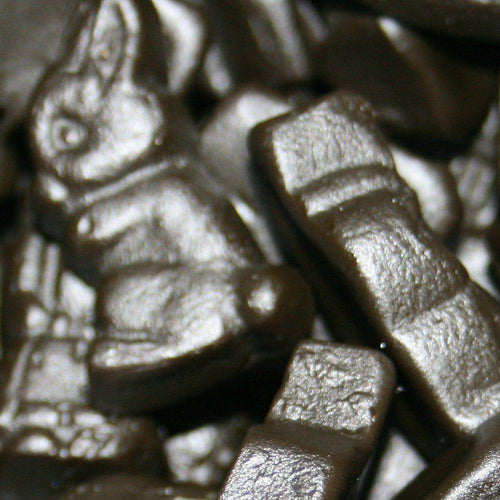 Traditional dutch farmhouse liquorice with a strong taste and chewy texture